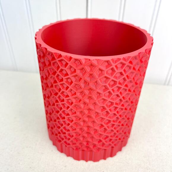 Modern Indoor Planter Pot, Ordan Planter Pot, Textured Flower Pot - Picture 3 of 9